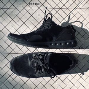 PUMA Nylon Running Shoes